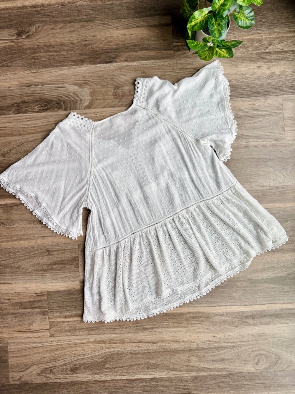 Romantic Boho Knox Rose White Eyelet Lace Flutter Sleeve Blouse XL - Picture 11 of 11